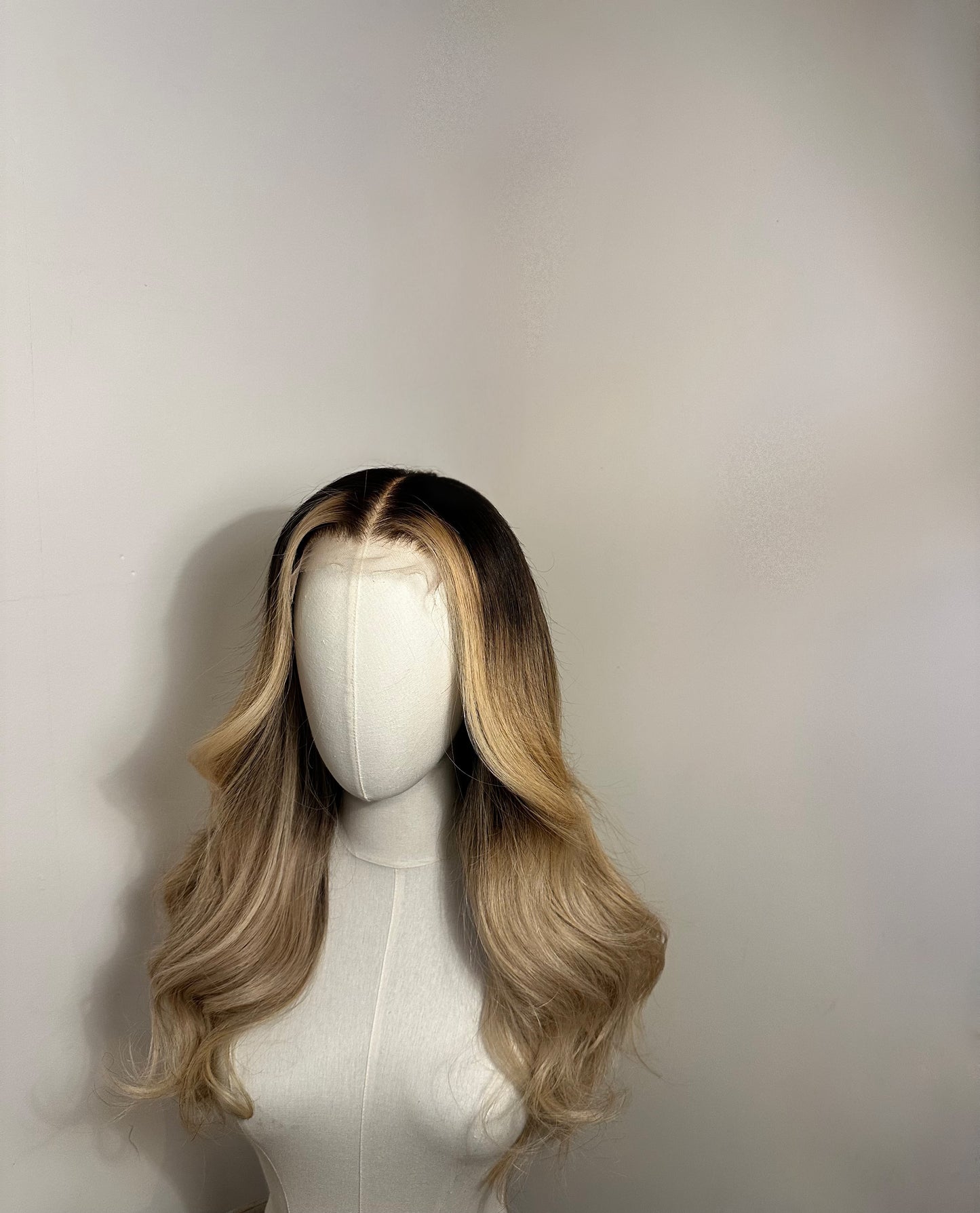 Blonde 04